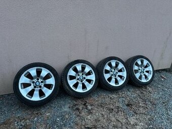 Originální alu kola BMW 17” - 225/45 R17 – zimní – TOP STAV
