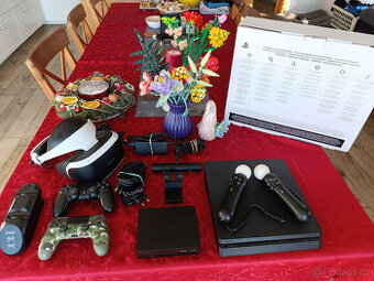 PS4 SONY Playstation 4 500GB + Virtuální Realita + ovladače