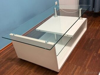 Konferenční stůl do obýváku