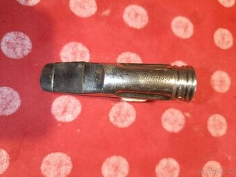 Prodám hubičku na Alt saxofon zn. Melodia. 100% stav. Cena d