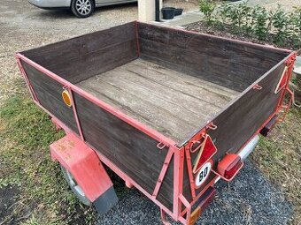 Přívěsný vozík za auto - 1