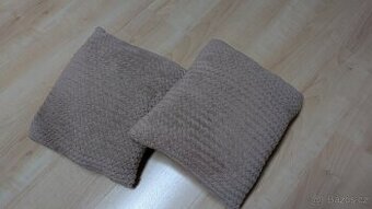 2 polštářky dekorativní béžové - 1