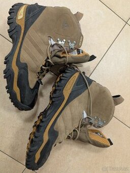 Pohorky Adidas Terrex Gore-Tex vel 43 1/3