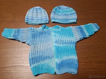 Homemade svetřík a čepičky