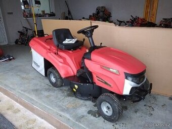 Zahradní traktůrek HECHT