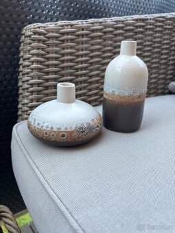 Sada 2 ks váziček Harislava