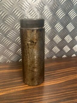 Pouzdro / vložka / redukce