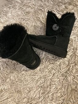 UGG AUSTRALIA vel. 26