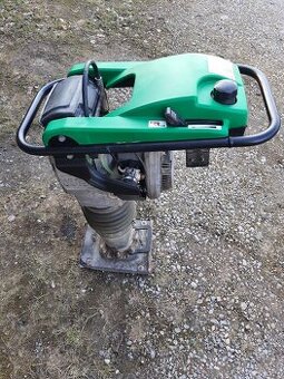 Vibrační pěch Wacker