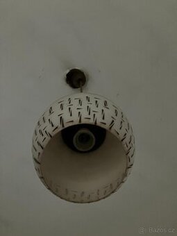 Retro lustr z 20. let