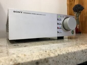 Sony TA-P7F Hraje fenomenálně