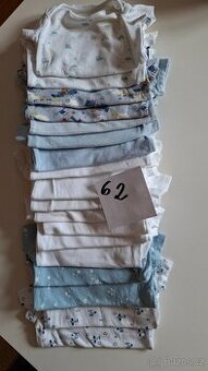 Bodýčka velikost 62 i pro dvojčata