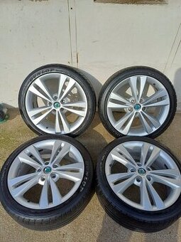 Originál alu kola skoda octavia rs ll
