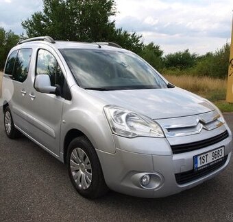 Berlingo s úpravou pro přepravu osob na vozíku