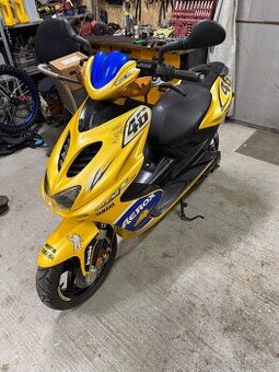 Yamaha Aerox 50