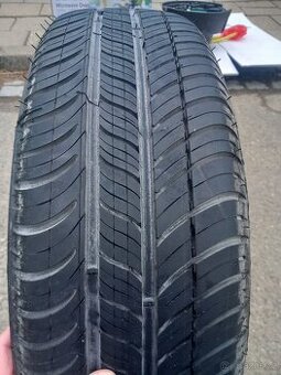 1 ks Pneu Michelin 195-65 R15 letní