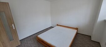postel 200 x 160, dvoulůžko, postel, borovice