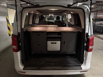 Obytná vestavba Mercedes Vito / V-klasse