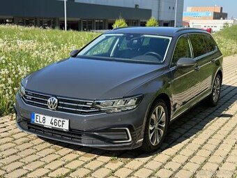 VW Passat GTE 1.4 TSI Plug-in hybrid 2020 DSG ACC Navi Kůže