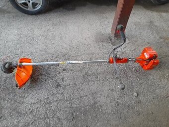 Oleo mac 740