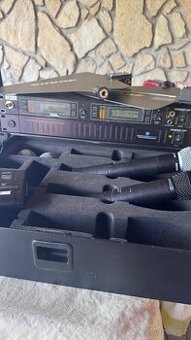 Shure UHF profesionálny mikrofónový set + rozbočovač + antén