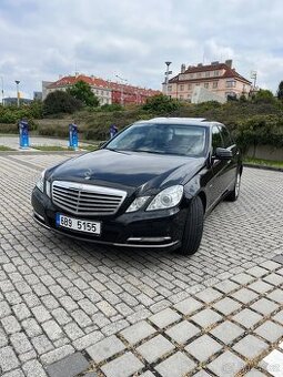 Mercedes-Benz E 220 CDI, Blue EFFICIENCY