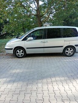 Prodam auto a vozik v darek - 1