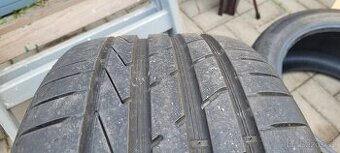 Hakook 255/40 r17 98Y