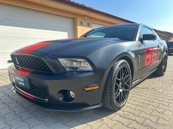 Ford Mustang Shelby GT 500 V8 SVT