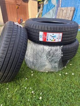 Letní gumy 215/60/r16 úplně nové