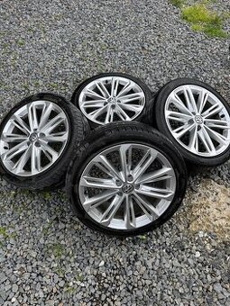 ALU r19 R-Line Passat b8 originál VW vč. pneumatik