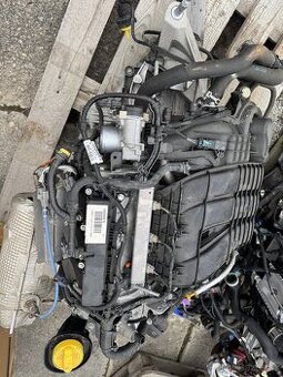 Motor B4D D403