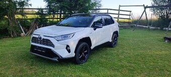 Toyota RAV4 2.5 Hybrid Selection 4x4 Čr