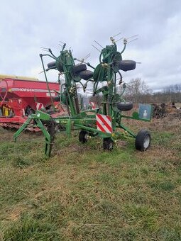 Obracec KRONE KWT 8.82