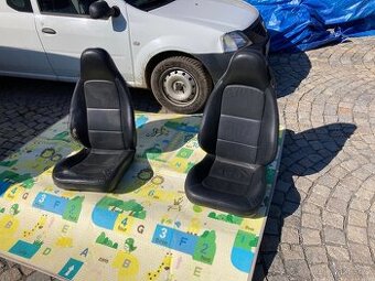 Sedacky / Sedadla cerna BMW z3