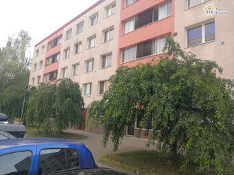 Prodej bytu 1+KK s balkonem, vyhledávaná lokalita