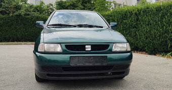 Seat Cordoba Vario s obytnou vestavbou/miniCamper - TOP STAV