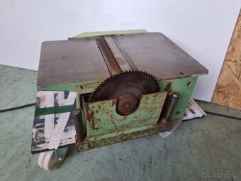 Tesařský hoblík UMDS - 1