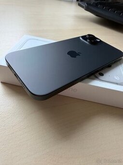 Apple iPhone 15 Plus 128GB černý A+ stav