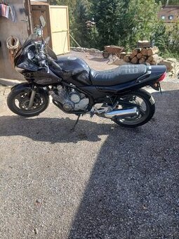 YAMAHA XJ 600 diversion