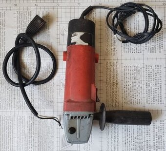 Aku úhlova vrtacka 12V