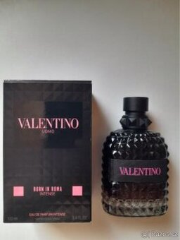 Valentino Uomo Born in Roma Intense – parfém 100 ml