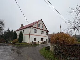 Prodej rodinného domu se třemi BJ v insol., Strakov, Svitavy