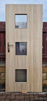 Falcové interiérové dveře 80 Pravé