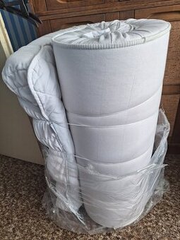 Pěnová matrace Jysk