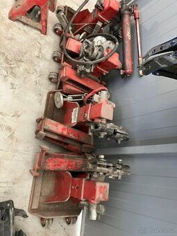 Klempířské kozy ke stolici