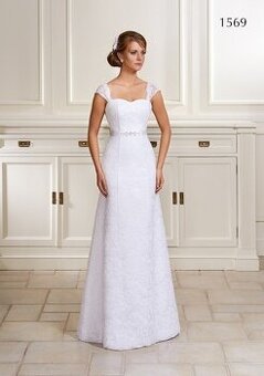 Levné svatební šaty vhodné i na věneček ve vel.38