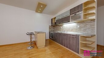 Pronájem bytu 2+kk, s park. stáním, tř. 1.máje, Břeclav