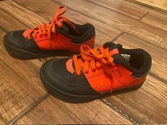 Boty Shimano SH-GR500MR červené