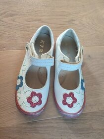 Dívčí bílé boticky vel. 30